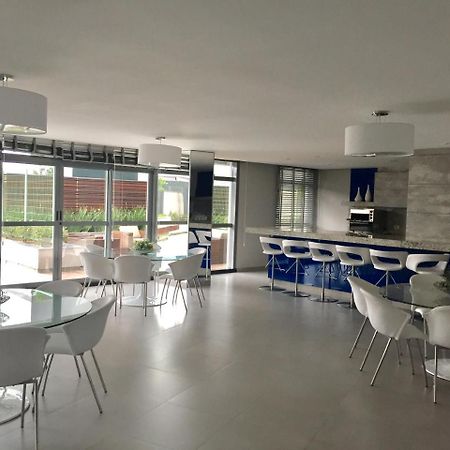 Estudio Moderno Com Linda Vista Para A Serra Curitiba Exterior photo